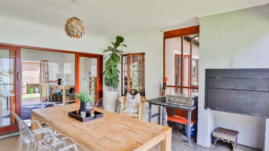 To Let 3 Bedroom Property for Rent in The Coves North West